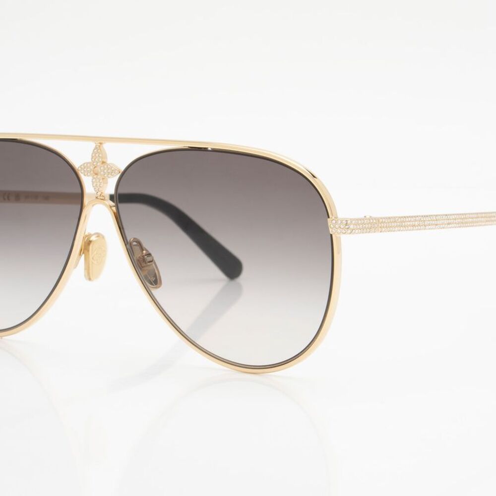 Louis Vuitton Crystal LV Star Pilot Sunglasses - Picture 5 of 5